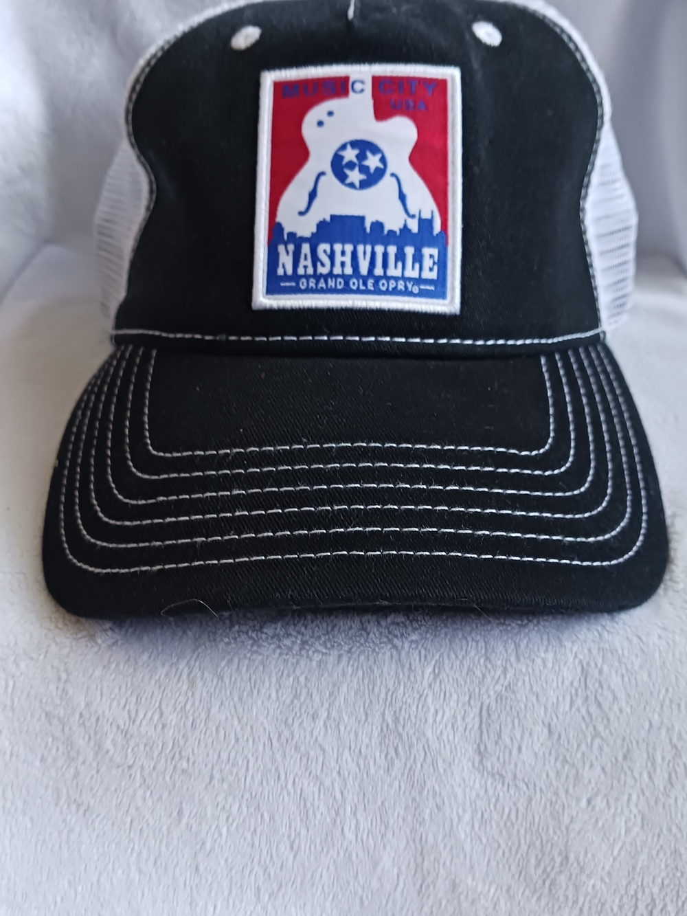 Nashville Grand Ole Opry Patch Trucker Hat - Black & White